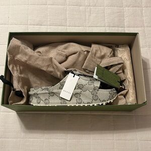 NWT Gucci Slides size 36 (converts to size 6 women)